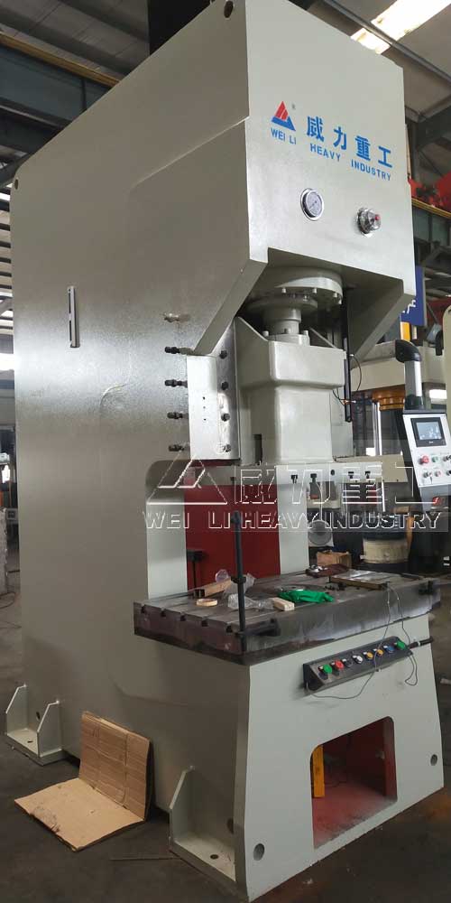 200噸液壓沖床帶頂出缸