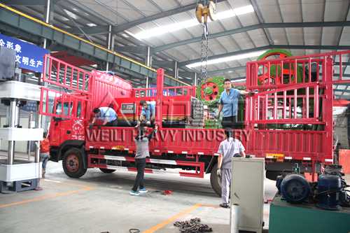 新購的沖壓機床呈現漏油什么緣由？