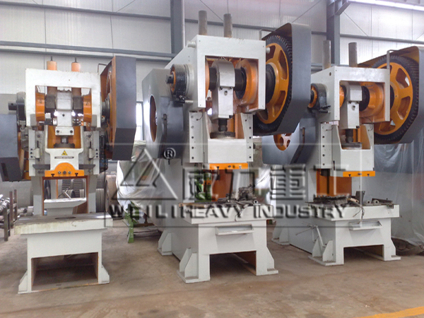 精密山東沖床多少錢一臺？